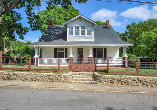 2nd image of 1803 Lomond St, Winston Salem, NC 27127 | MLS# 1218265