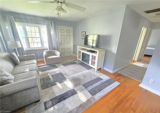 Photo 2 of Single family home for sale at 1308 Bogart St, Greensboro, NC 27405 | MLS# 1230129 | Listing updated on 2026-08-05