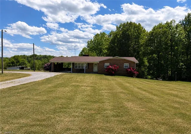 Homes for sale in Roaring River, NC | 8186 Old 60, Roaring River, NC 28669 | MLS# 1222245