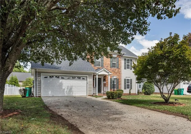Homes for sale in Clemmons, NC | 125 Village Club Ln, Clemmons, NC 27012 | MLS# 1225551