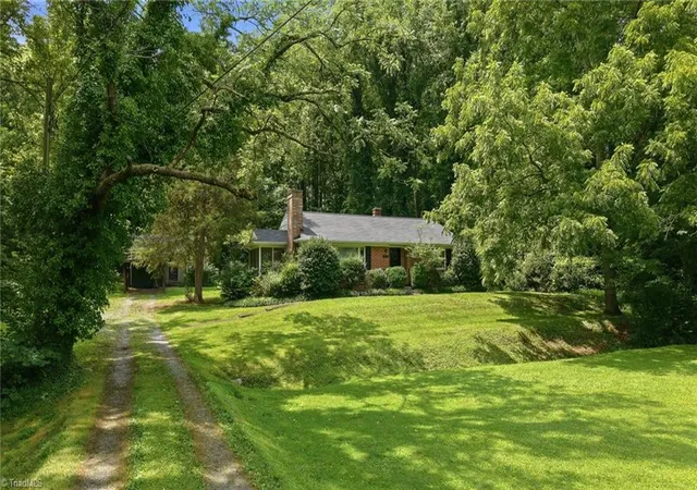 Photo 4 of Sale Pending at 3810 Yadkinville Rd, Winston Salem, NC 27106 | MLS# 1229459 | Listing updated on 2026-09-22