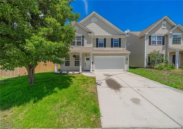Homes for sale in High Point, NC | 884 Jennifer Ln, High Point, NC 27265 | MLS# 1222753