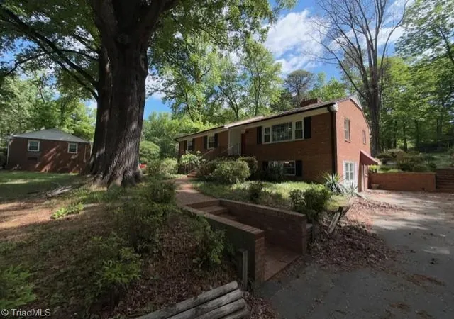 2nd image of 1114 Rustic Rd, Greensboro, NC 27410 | MLS# 1218540