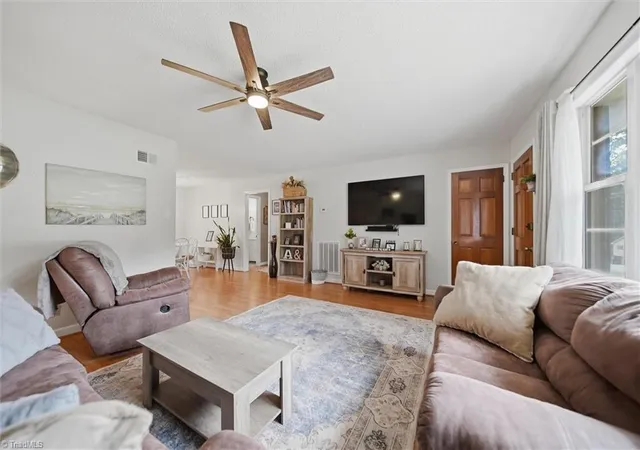 4th image of 141 Marview Dr, Boonville, NC 27011 | MLS# 1223005