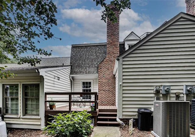 Photo 3 of Single family home for sale at 330 W Presnell St #19, Asheboro, NC 27203 | MLS# 1231477 | Listing updated on 2026-10-02