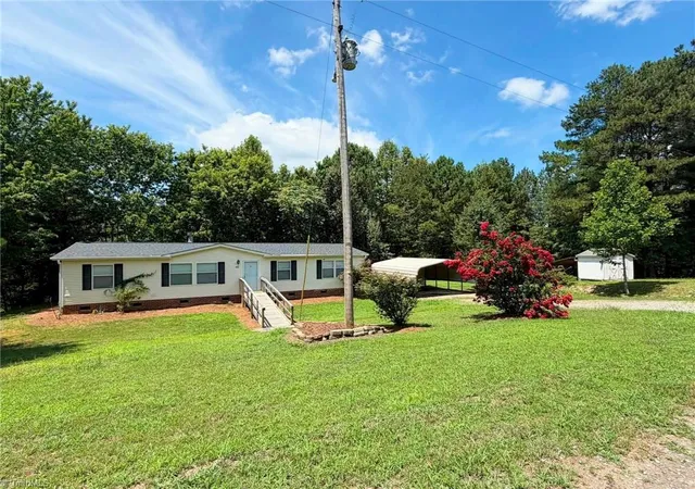 2nd image of 1042 Wells Creek Rd, Madison, NC 27025 | MLS# 1229782