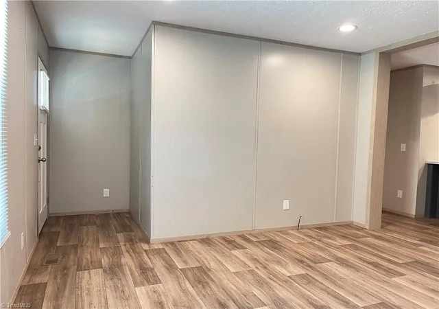 4th image of 2317 Elbon Dr, Winston Salem, NC 27105 | MLS# 1230060
