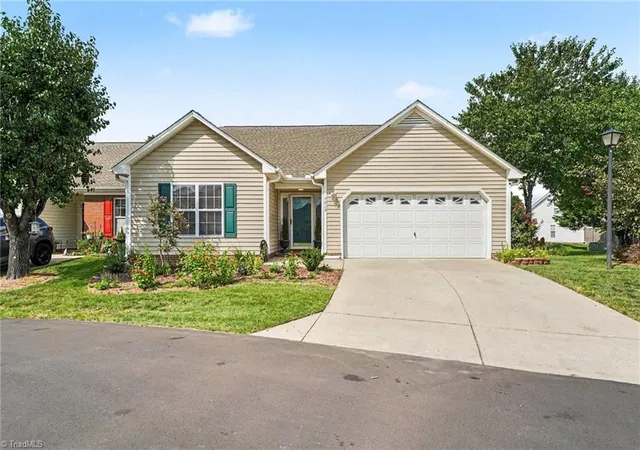 Photo 2 of Single family home for sale at 3616 Grandway Cir, Greensboro, NC 27409 | MLS# 1230670 | Listing updated on 2026-09-15