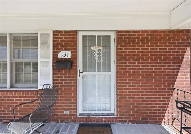 Photo 3 of Sale Pending at 534 S Martin Luther King Jr Ave, Salisbury, NC 28144 | MLS# 1233525 | Listing updated on 2026-09-10