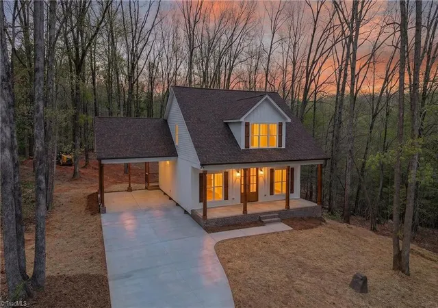 2nd image of 2206 N Asheboro School Rd, Asheboro, NC 27203 | MLS# 1213916