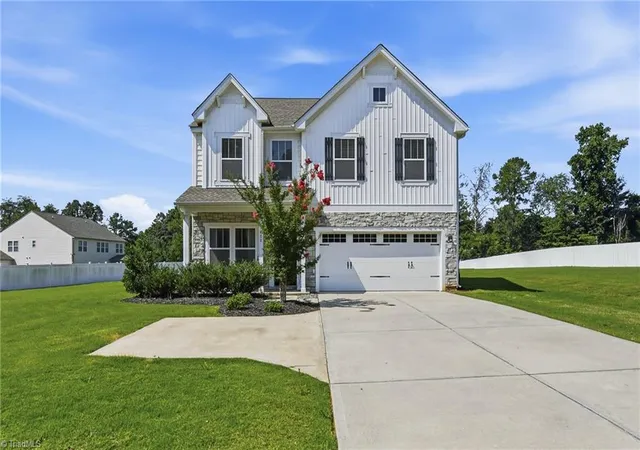 Photo 2 of Single family home for sale at 5888 Styers Fry Rd, Clemmons, NC 27012 | MLS# 1228313 | Listing updated on 2026-09-16