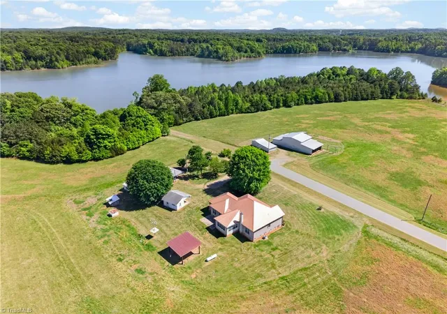 Photo 3 of Sale Pending at 605 Walter Meadows Rd, Randleman, NC 27317 | MLS# 1217345 | Listing updated on 2026-05-26