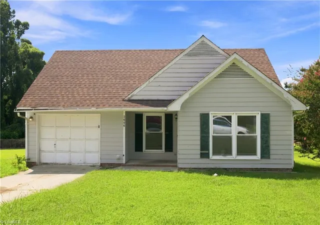 Photo 1 of Single family home for sale at 2606 Vestal St, Greensboro, NC 27406 | MLS# 1230880 | Listing updated on 2026-09-30