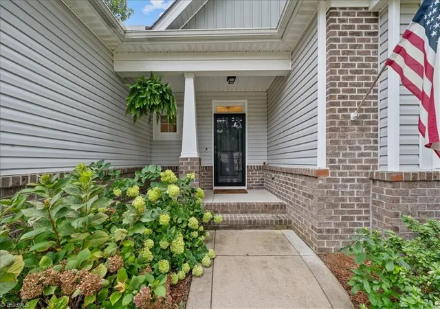 Photo 2 of Single Family Residence at 70 Spring Lake Dr, Pinehurst, NC 28374 | MLS# 1216124 |  | Sold on 2026-06-02