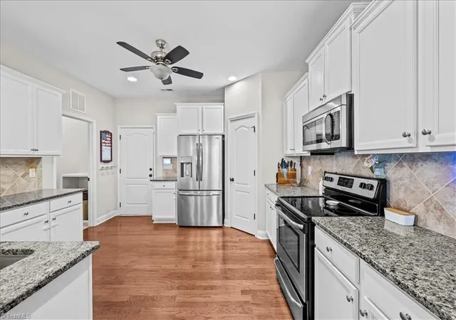 Photo 5 of Single Family Residence at 70 Spring Lake Dr, Pinehurst, NC 28374 | MLS# 1216124 |  | Sold on 2026-06-02