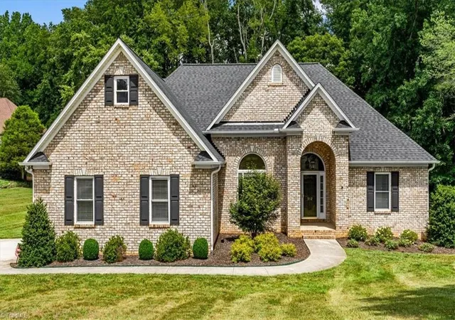 Photo 1 of Single family home for sale at 592 Carson Ridge Dr, Oak Ridge, NC 27310 | MLS# 1228618 | Listing updated on 2026-10-07