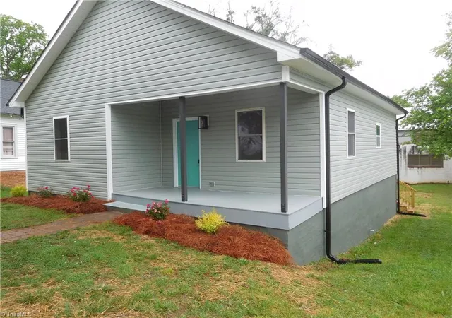 27th image of 213 E Monmouth St, Winston Salem, NC 27127 | MLS# 1218490