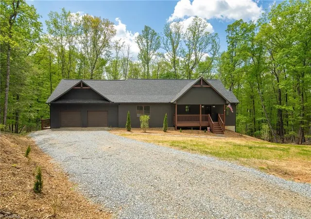 Photo 1 of Single family home for sale at 115 Pine Burr Dr, Purlear, NC 28665 | MLS# 1217522 | Listing updated on 2026-09-01