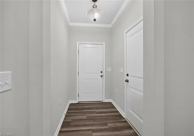 Photo 3 of Single family home for sale at 814 Falls Grove Trl, High Point, NC 27265 | MLS# 1233522 | Listing updated on 2026-08-30