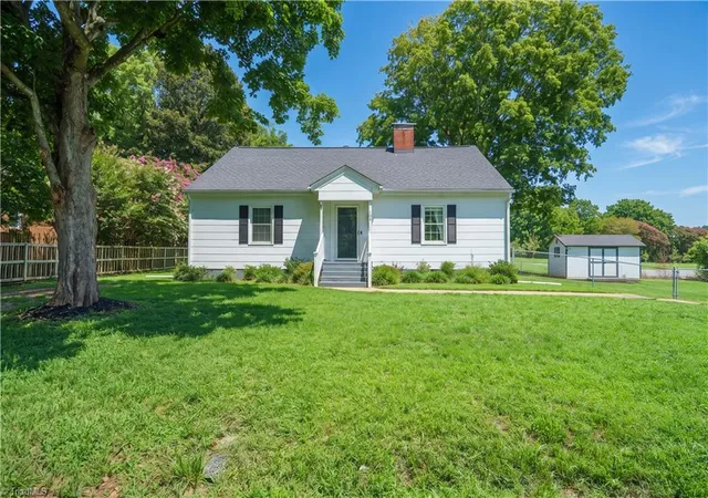 Photo 1 of Single family home for sale at 108 Jefferson St, Yadkinville, NC 27055 | MLS# 1230606 | Listing updated on 2026-09-17