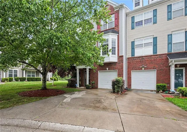 Photo 2 of Single family home for sale at 3813 Tarrant Tr Cir, High Point, NC 27265 | MLS# 1227251 | Listing updated on 2026-09-16