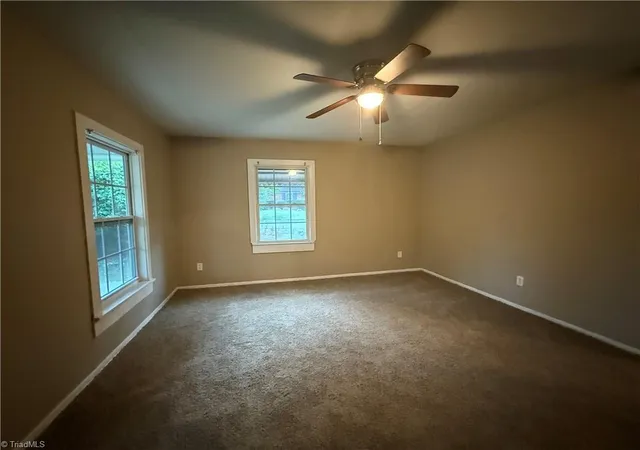 Photo 3 of Sale Pending at 1 Preyer Ct, Greensboro, NC 27405 | MLS# 1227187 | Listing updated on 2026-08-17