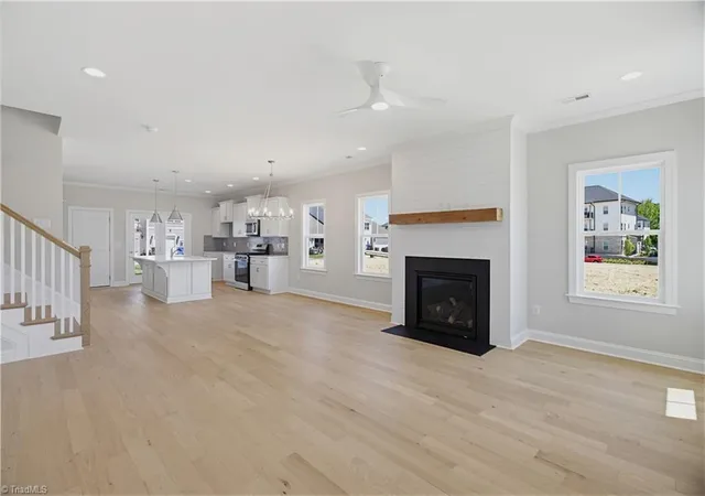 3rd image of 1641 Cross Village Ave, Kernersville, NC 27284 | MLS# 1226890