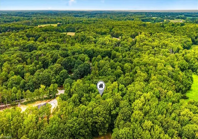 5th image of 8002 Chatsworth Ct, Browns Summit, NC 27214 | MLS# 1227462