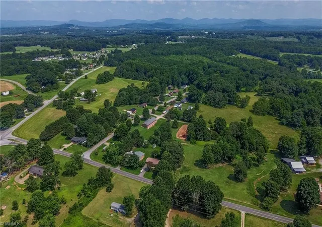 Homes for sale in Taylorsville, NC | 137 Liberty Church Rd, Taylorsville, NC 28681 | MLS# 1226727
