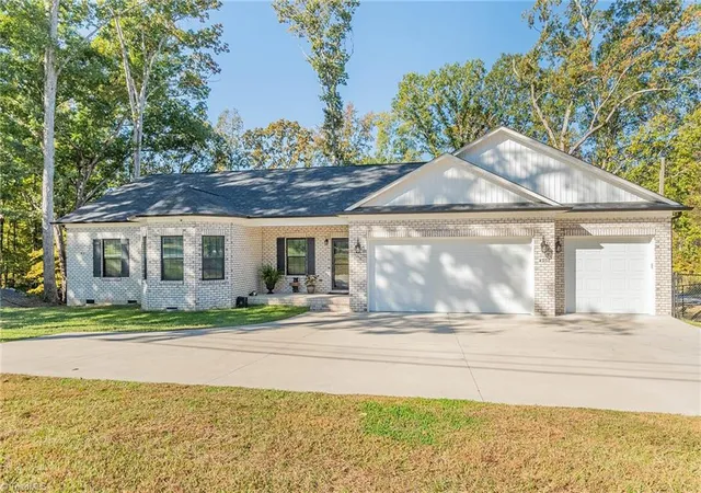 Homes for sale in Trinity, NC | 4907 Lanvale Ave, Trinity, NC 27370 | MLS# 1218717