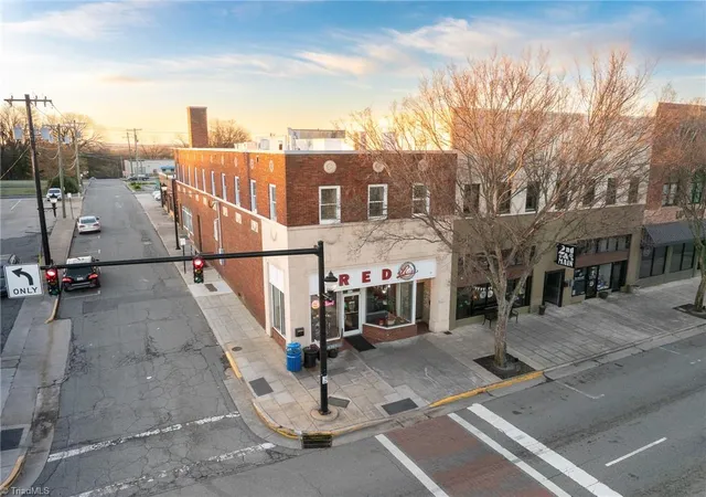 Photo 1 of Single family home for sale at 121 N Main St, Lexington, NC 27292 | MLS# 1212087 | Listing updated on 2026-05-02