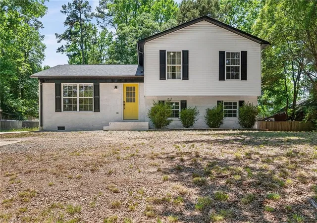 Photo 1 of Single family home for sale at 1111 5th Avenue, Lexington, NC 27295 | MLS# 1223144 | Listing updated on 2026-07-26