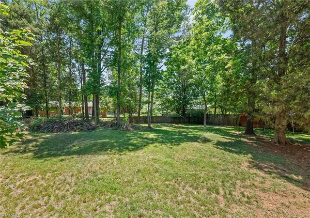Photo 4 of Single family home for sale at 1111 5th Avenue, Lexington, NC 27295 | MLS# 1223144 | Listing updated on 2026-07-26