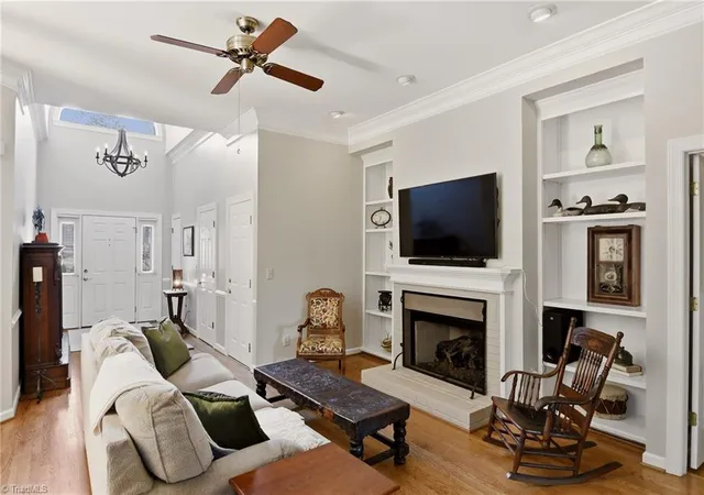 Photo 3 of Sale Pending at 309 Hambrick Ct, Winston Salem, NC 27106 | MLS# 1230183 | Listing updated on 2026-10-14