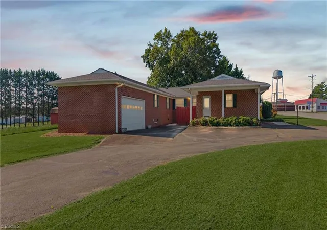 Photo 43 of Sale Pending at 412 Main St, Dobson, NC 27017 | MLS# 1233617 | Listing updated on 2026-09-25