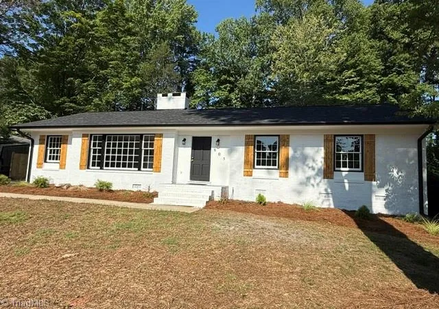 Photo 4 of Single family home for sale at 805 Plummer Dr, Greensboro, NC 27410 | MLS# 1230594 | Listing updated on 2026-09-22