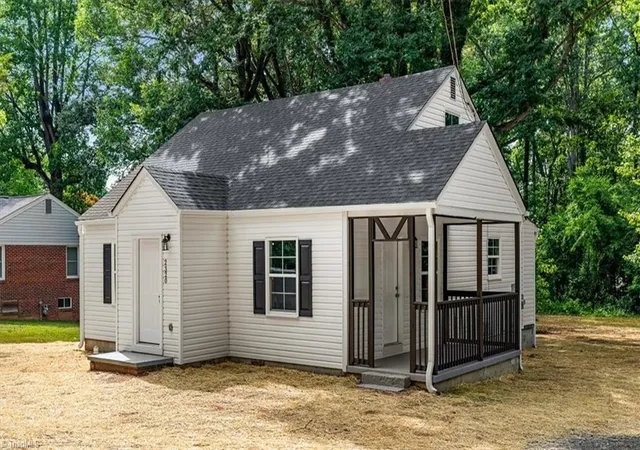 Homes for sale in Reidsville, NC | 2320 S Scales St, Reidsville, NC 27320 | MLS# 1225233