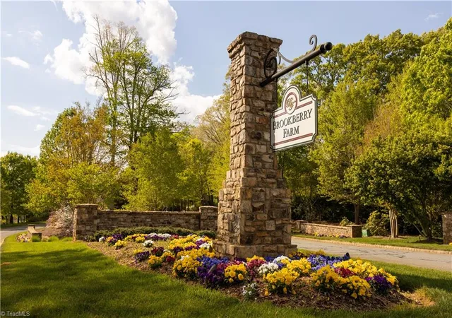 2nd image of 911 Eucalyptus Ct, Winston Salem, NC 27106 | MLS# 1207465
