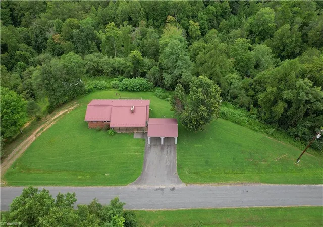 3rd image of 1106 Bob Mabe Rd, Danbury, NC 27016 | MLS# 1231057