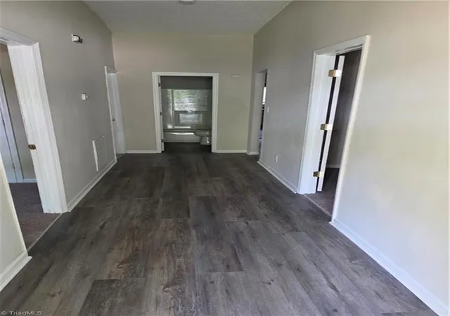 Photo 2 of Sale Pending at 806 E Commerce Ave, High Point, NC 27260 | MLS# 1233652 | Listing updated on 2026-09-14