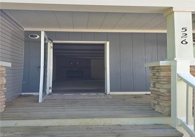 2nd image of 526 Jimmy Creek Rd, Thomasville, NC 27360 | MLS# 1217525
