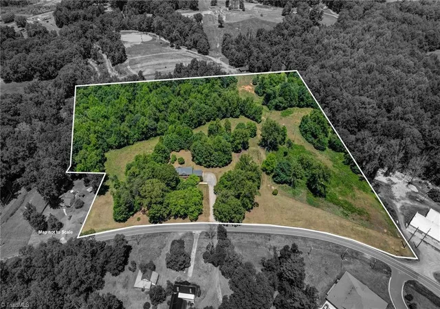 Photo 3 of Single family home for sale at 1406 Gibbs Rd, Reidsville, NC 27320 | MLS# 1223689 | Listing updated on 2026-09-16