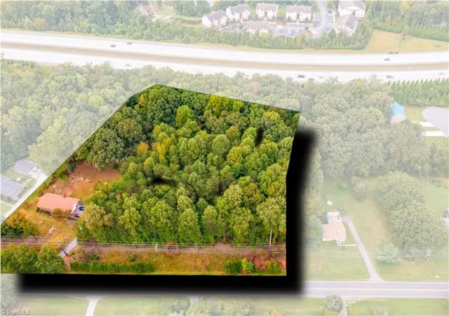 4th image of 2414 Stanley Rd, Greensboro, NC 27407 | MLS# 1183728