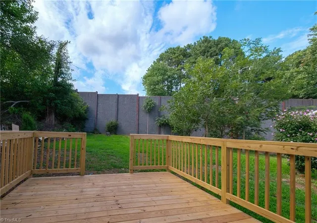 20th image of 923 Crowder St, Winston Salem, NC 27107 | MLS# 1230127