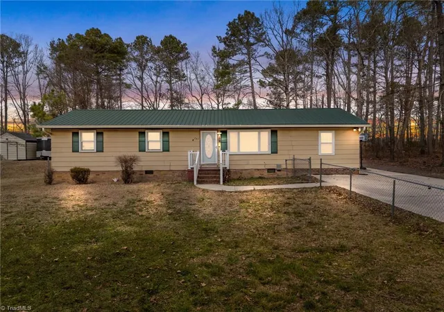 Homes for sale in Mount Gilead, NC | 289 Washington Park Rd, Mount Gilead, NC 27306 | MLS# 1210574