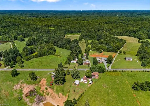 2nd image of 1740 Nc Hwy 61 S, Whitsett, NC 27377 | MLS# 1189754
