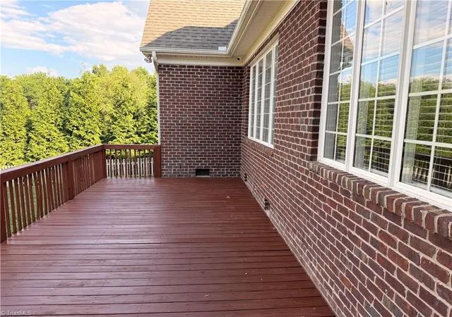 Homes for sale in High Point, NC | 4386 Ashton Oaks Ct, High Point, NC 27265 | MLS# 1216378