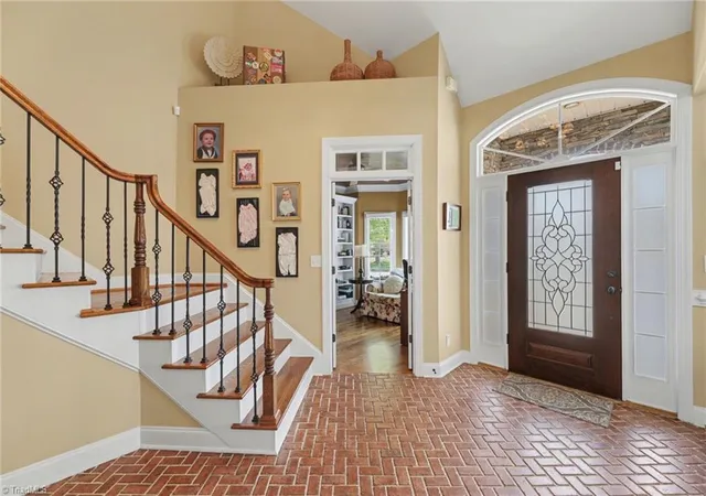 Homes for sale in High Point, NC | 4386 Ashton Oaks Ct, High Point, NC 27265 | MLS# 1216378