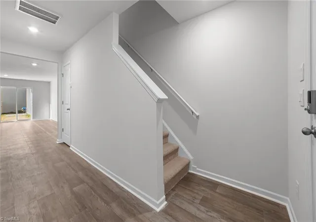 2nd image of 120 Beechwood Cir, Thomasville, NC 27360 | MLS# 1214088