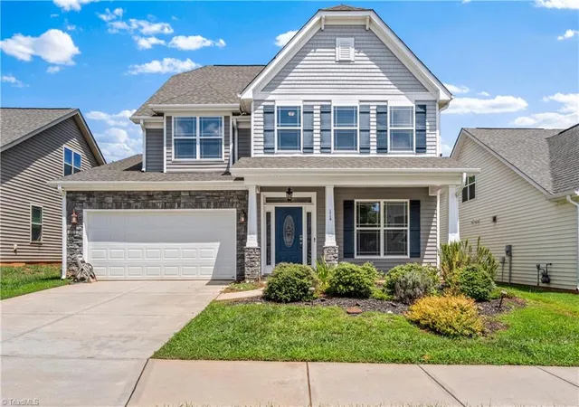 Photo 2 of Single family home for sale at 114 Pendleton Dr, Advance, NC 27006 | MLS# 1230397 | Listing updated on 2026-09-15